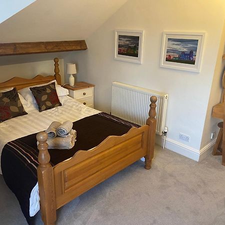 County Loft Penthouse Apartment Whitby Bagian luar foto